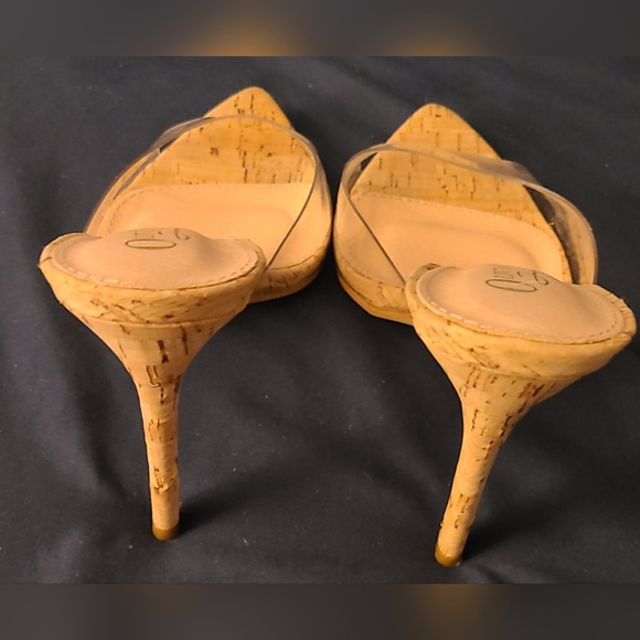 Clear heels - Picture 2 of 3